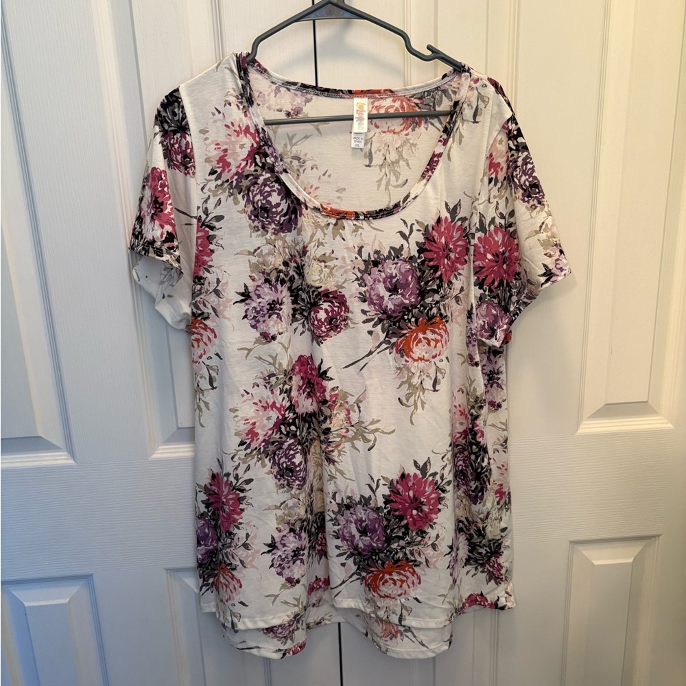 LuLaRoe Pink and Cream Relaxed Blouse